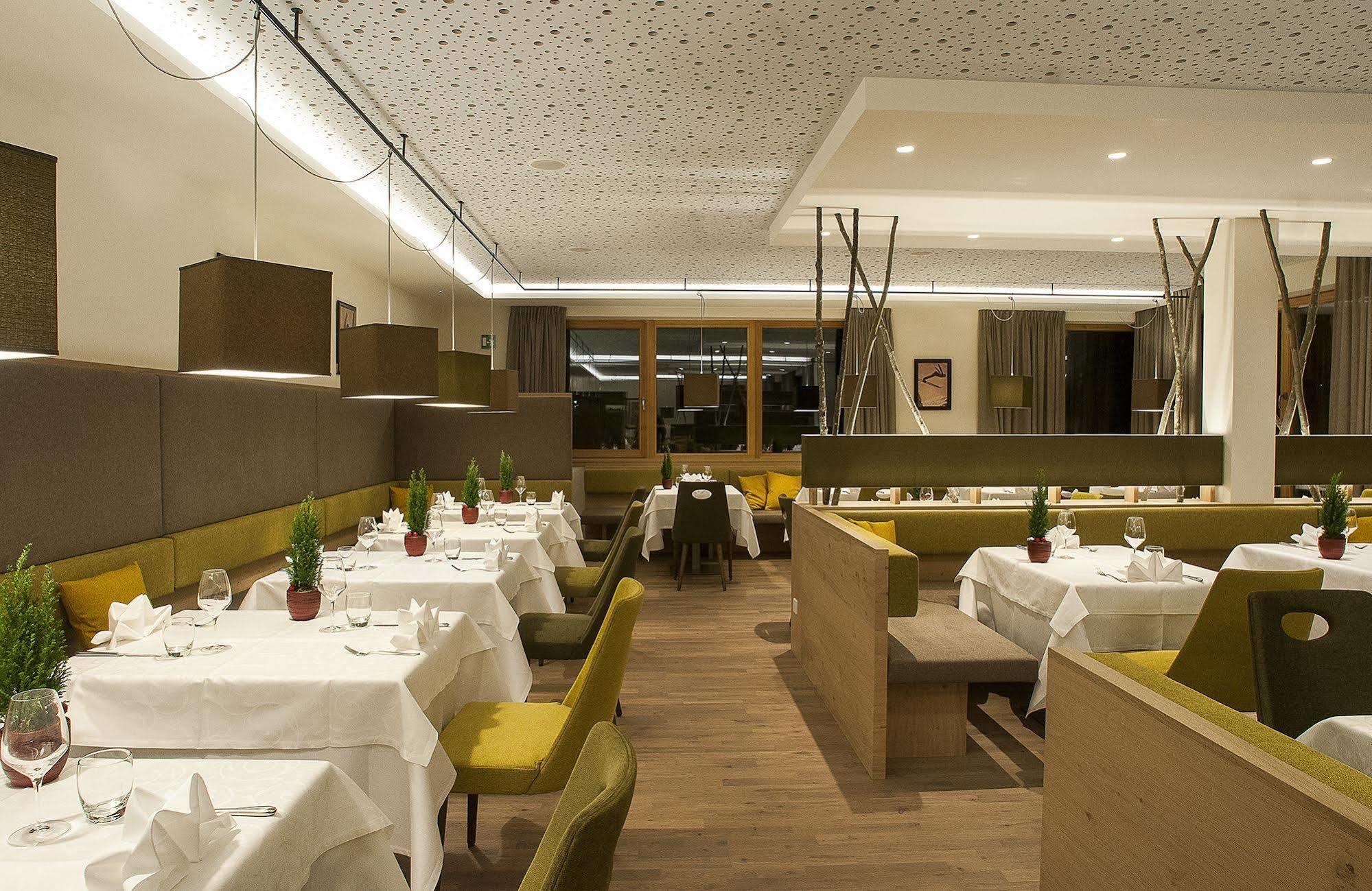 Hotel Diamant San Cassiano  Ngoại thất bức ảnh